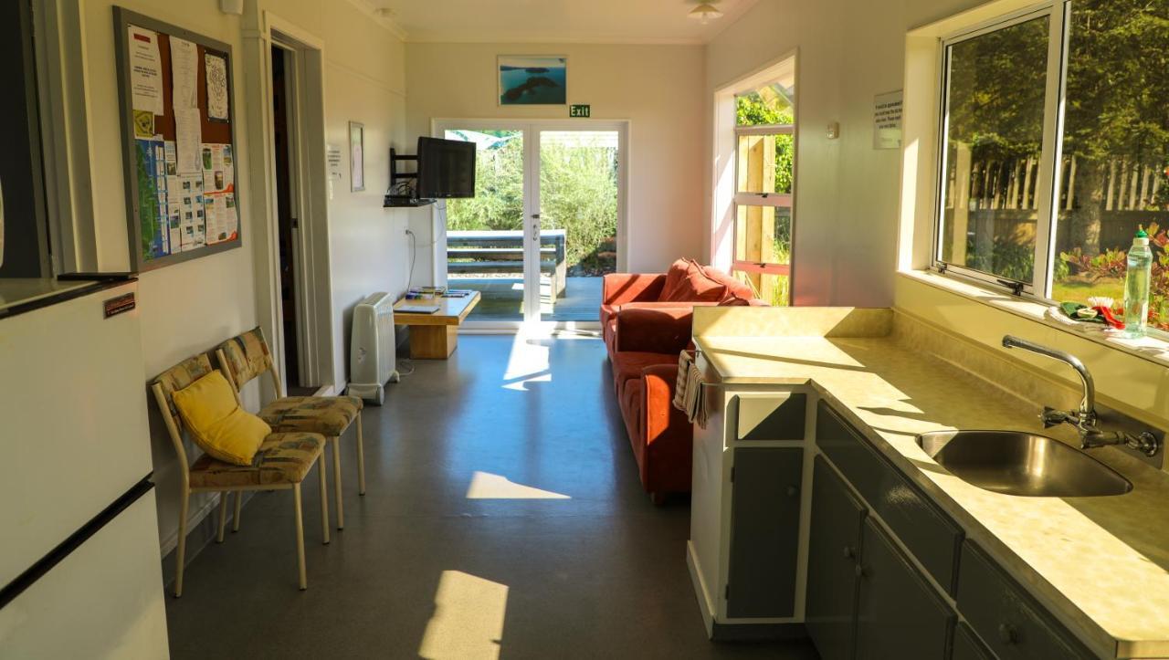 Marahau Beach Camp Екстериор снимка